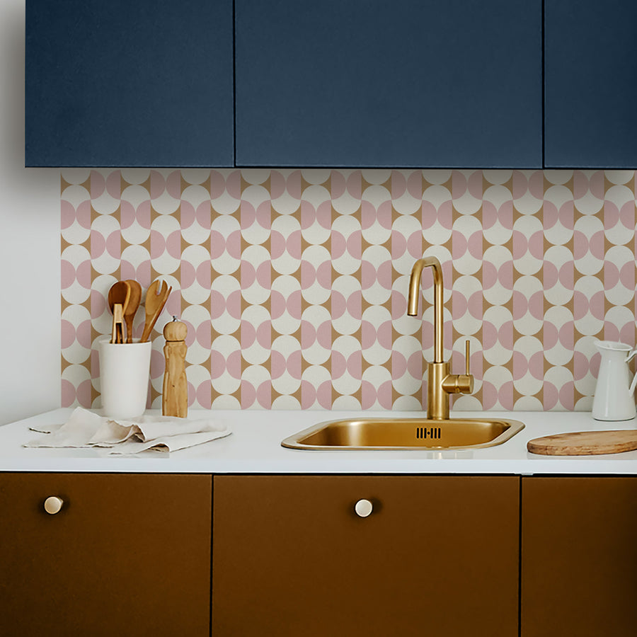 Modern Geometric Scallop Print Backsplash