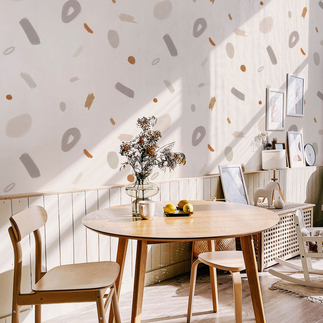 neutral geometric shape wallpaper in elegant apartment